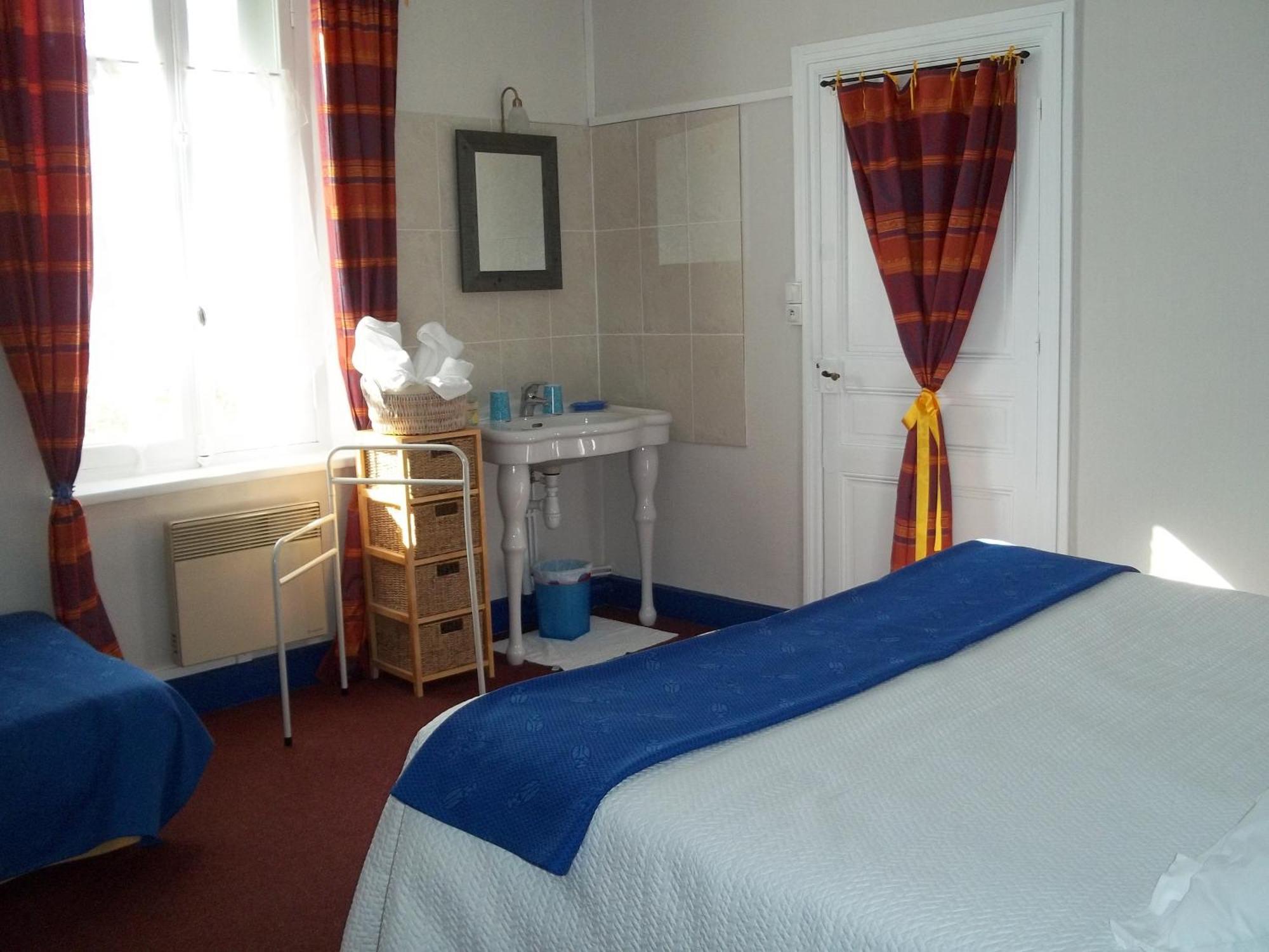 Domaine Saint-Louis Bed & Breakfast Carcassonne Ruang foto